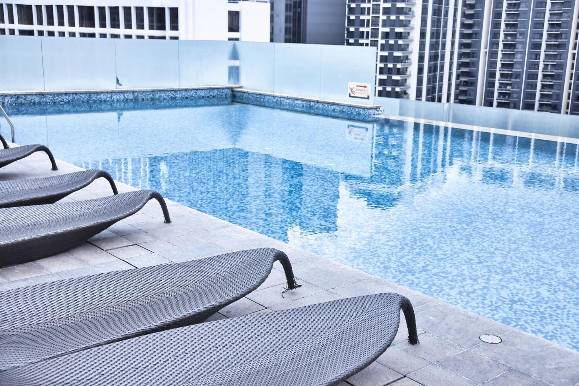 Apartment Premium Cozy Cormar 5 Minutes Walk To Suria Klcc